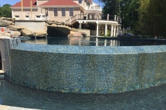 Side-view-of-pool-water-feature